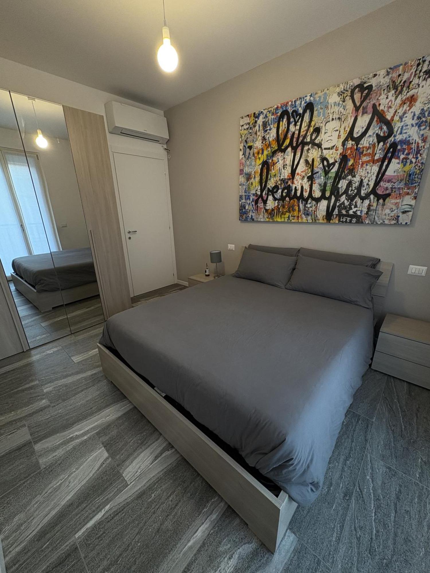 ססטו סן ג'ובני Essential Apartment מראה חיצוני תמונה