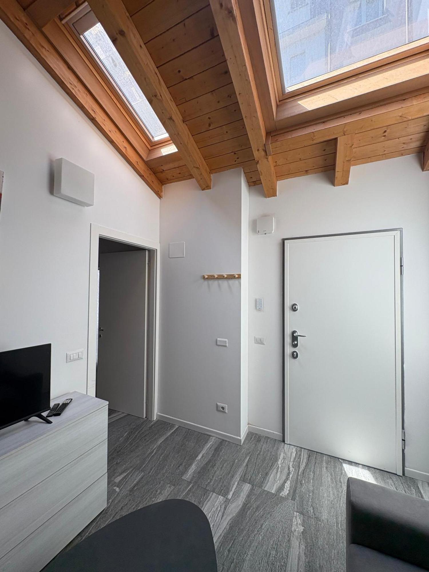 ססטו סן ג'ובני Essential Apartment מראה חיצוני תמונה