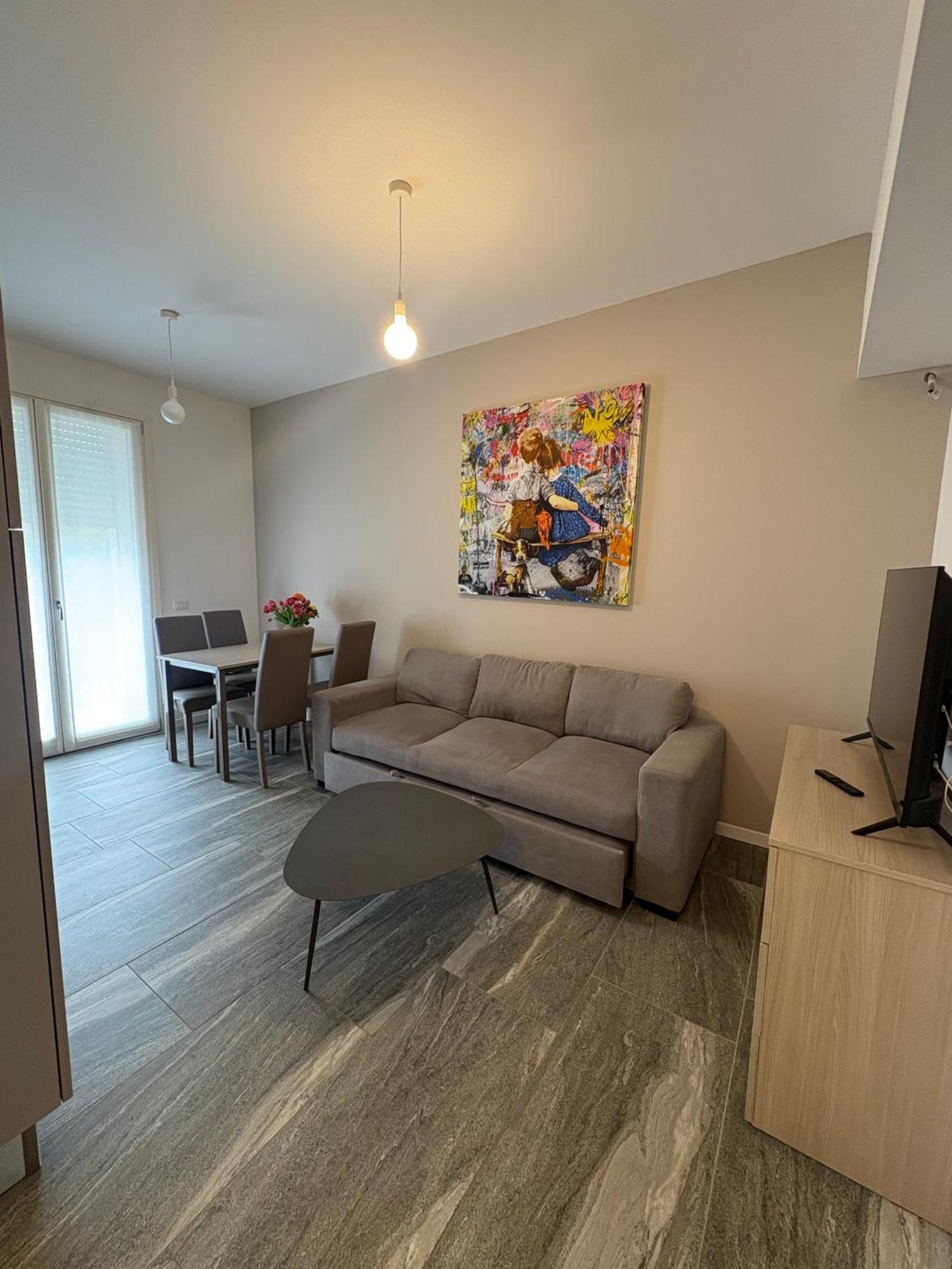 ססטו סן ג'ובני Essential Apartment מראה חיצוני תמונה