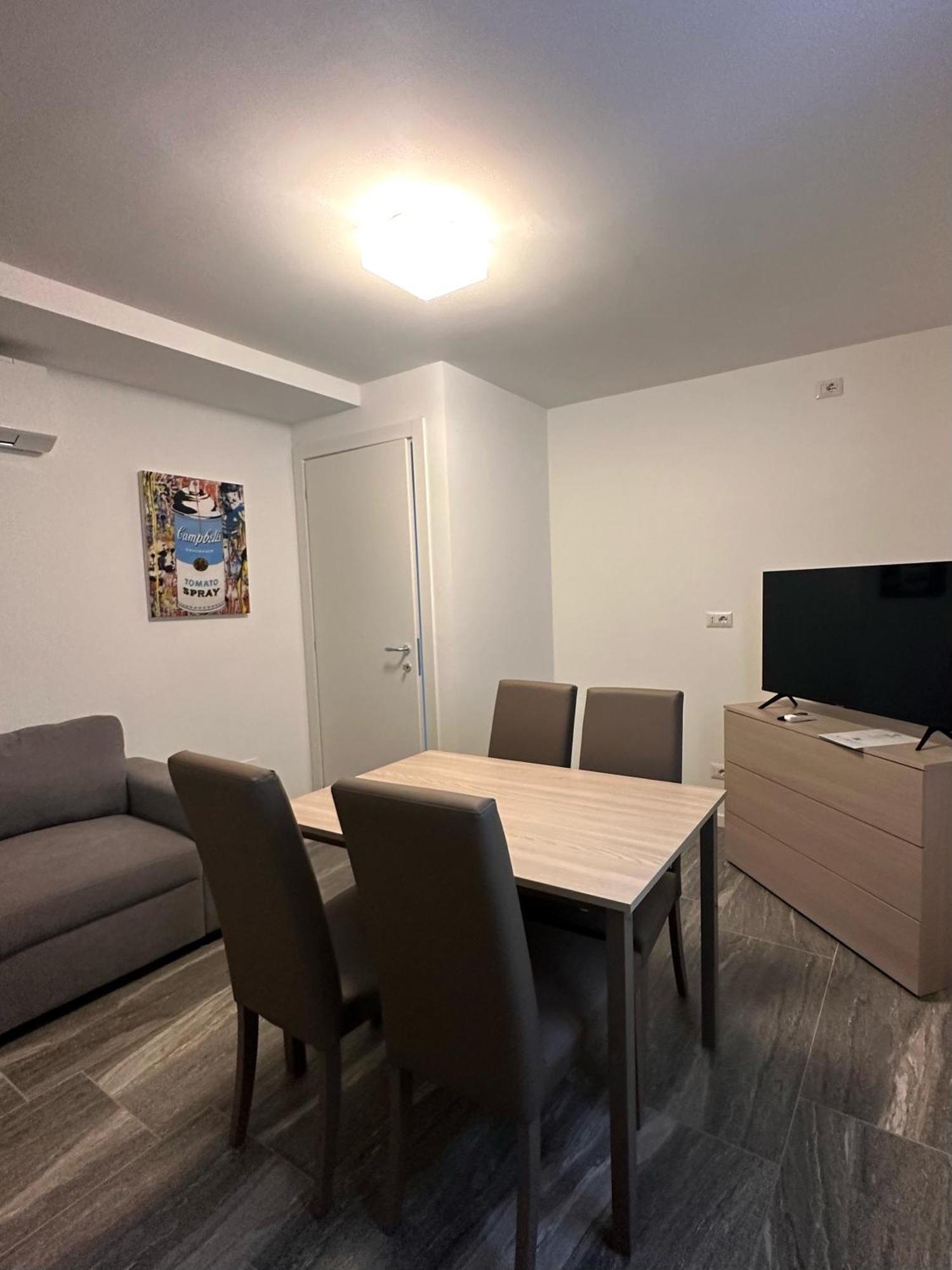 ססטו סן ג'ובני Essential Apartment מראה חיצוני תמונה
